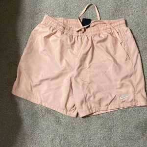 Men’s Nike Sportswear Woven Lined Flow Shorts